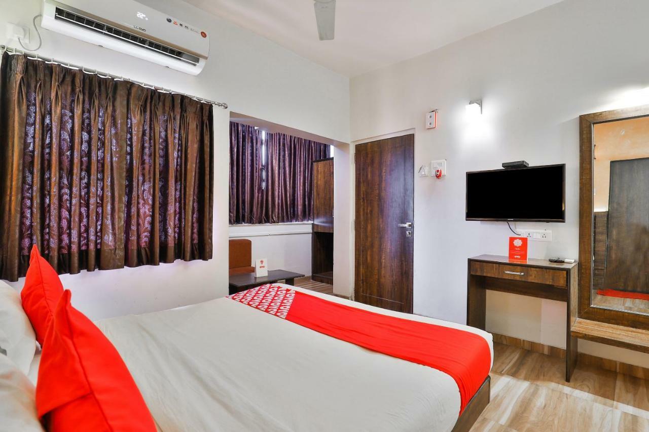 Hotel Sai Kripa Imperial Daman Esterno foto